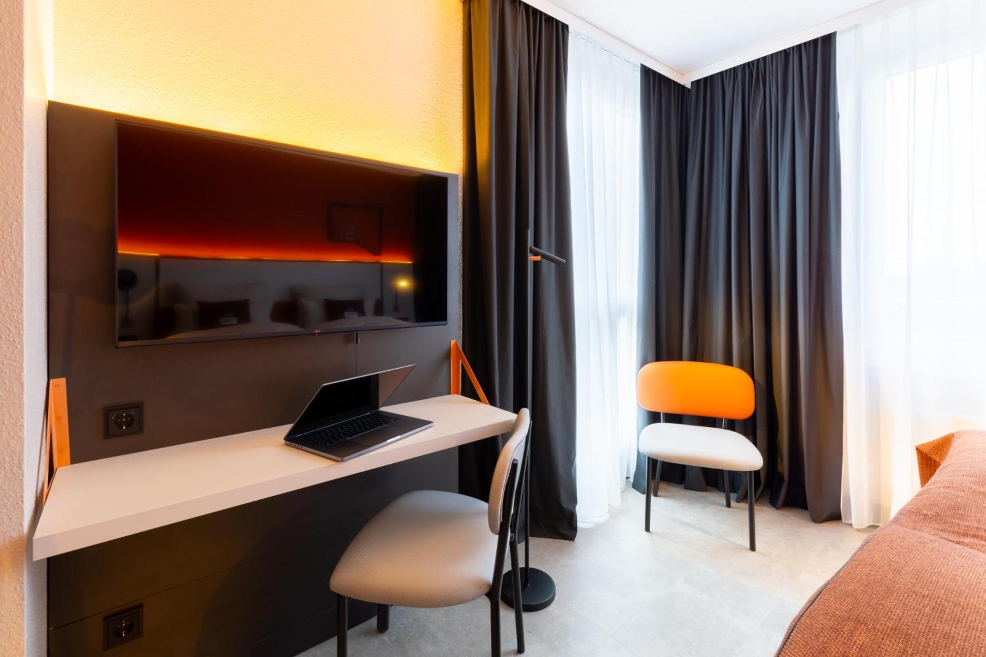 Hotel - The Niu, Blade By Ihg