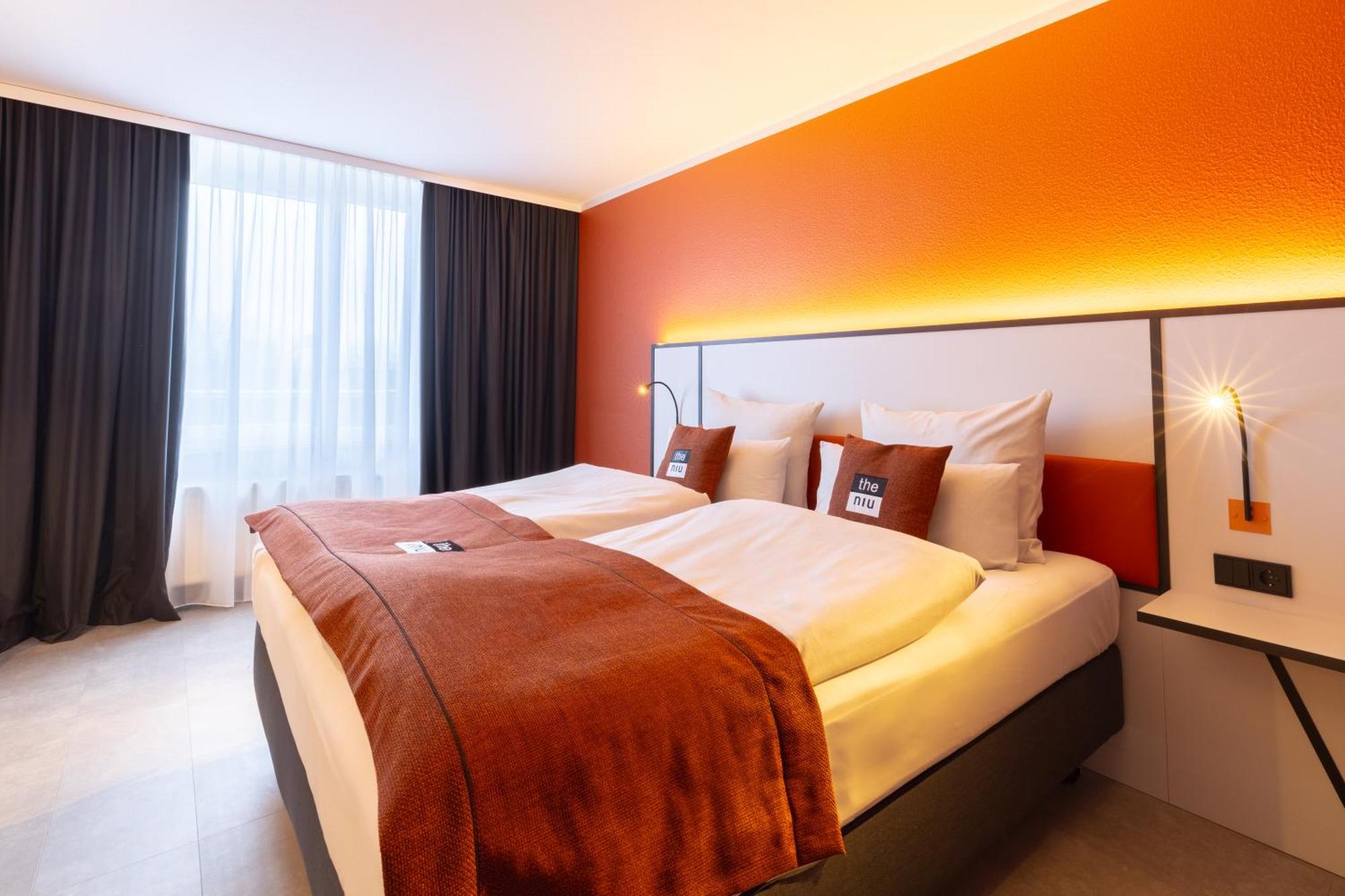 - The Niu, Blade By Ihg 4*